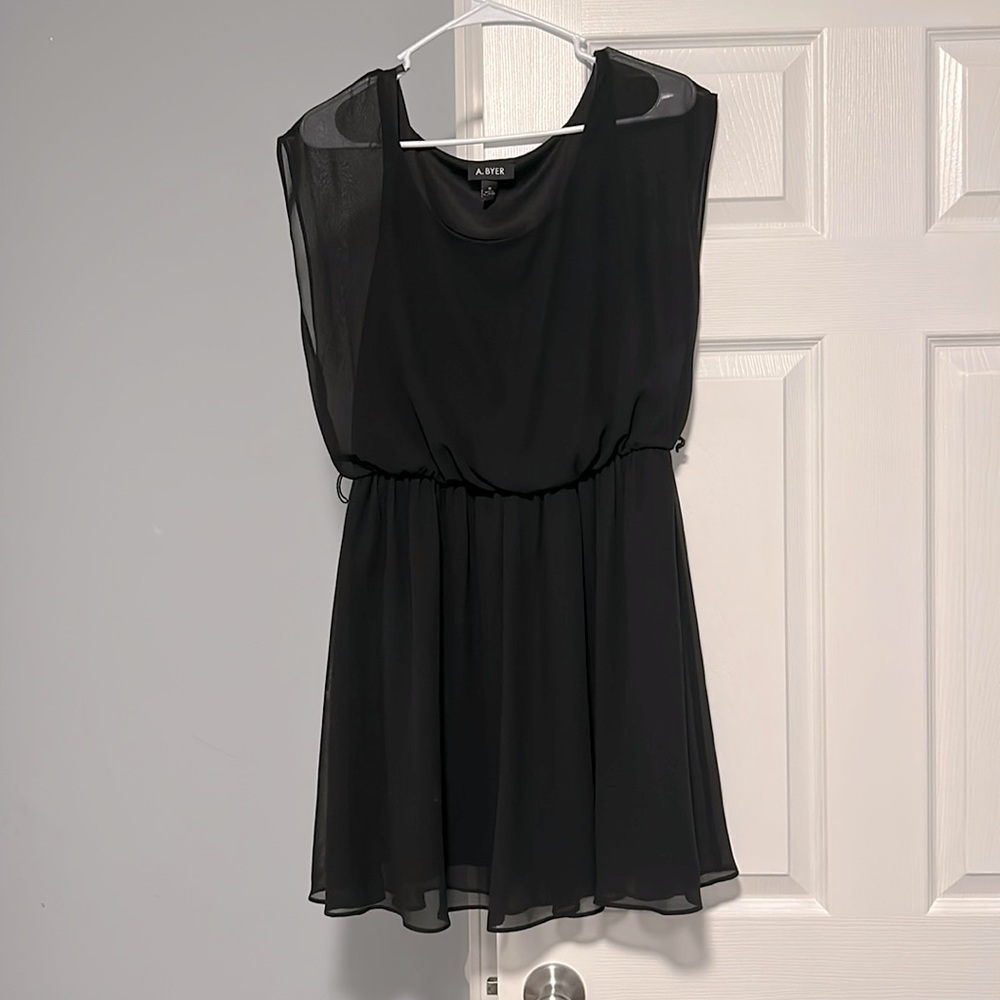 Women’s Black Short Sleeve Dress